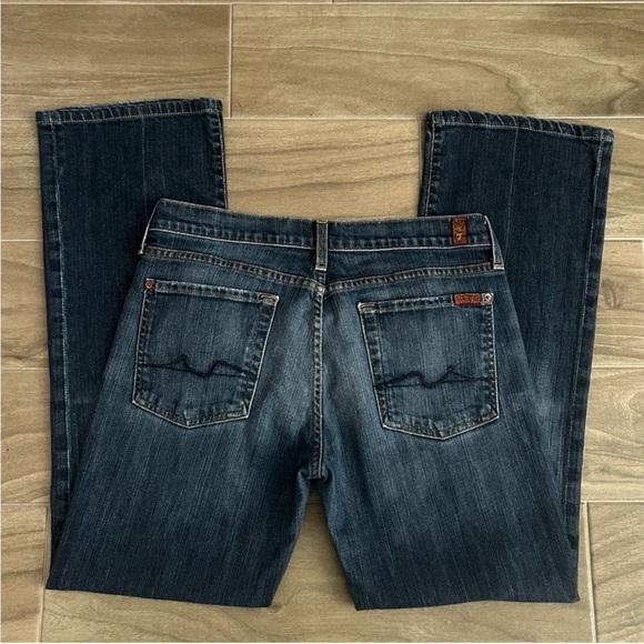 7 for All Mankind Bootcut Jeans | Size 32 - Picture 5 of 6